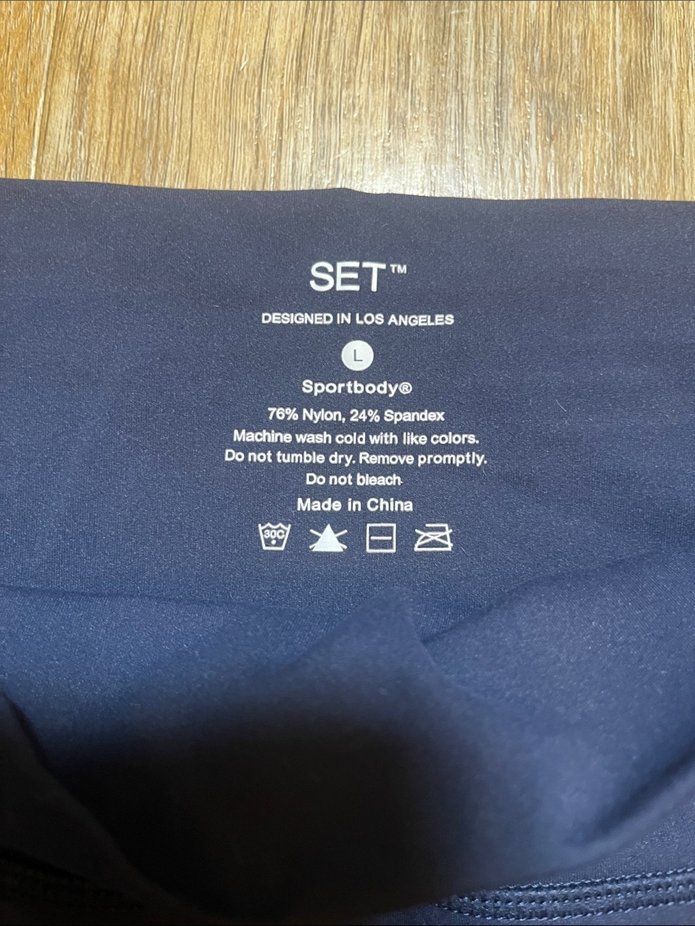 SET Active Sportbody Navy Shorts Large Bike Yoga Running Workout Gym Athletic - Picture 6 of 8